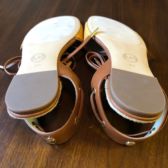 Michael Kors strappy sandals - Picture 5 of 6